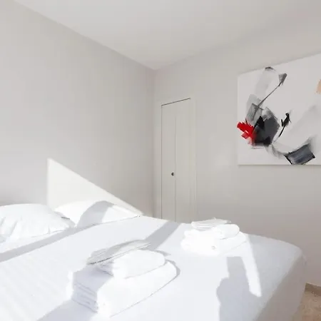 Apartment C065-chic And Modern Apt With Terrace - La Croisette
